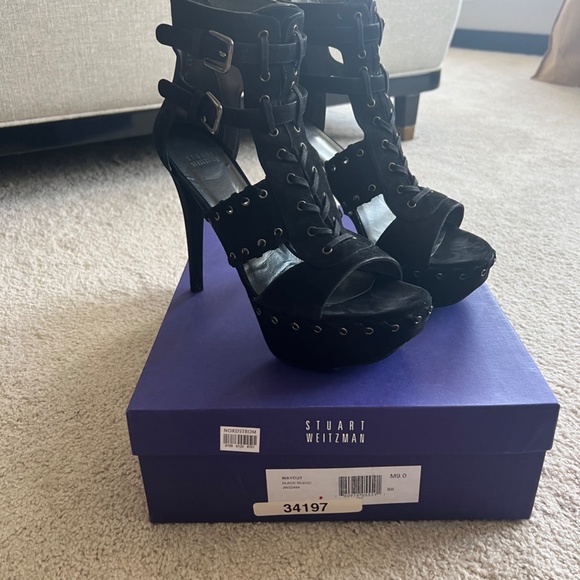 Stuart Weitzman, size 9, black